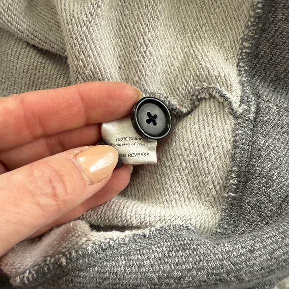 Men’s Billy Reid Gray Sweater with Button Accents, Size Medium - Picture 7 of 7